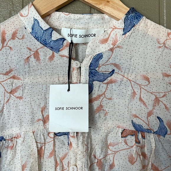 Sofie Schnoor  floral top - Picture 3 of 9